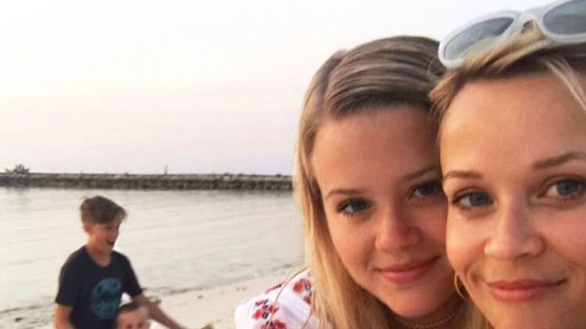 Reese Witherspoon mit ihren Kindern