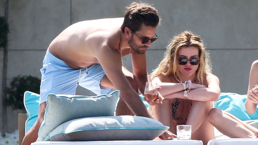 Scott Disick mit Bella Thorne in Cannes