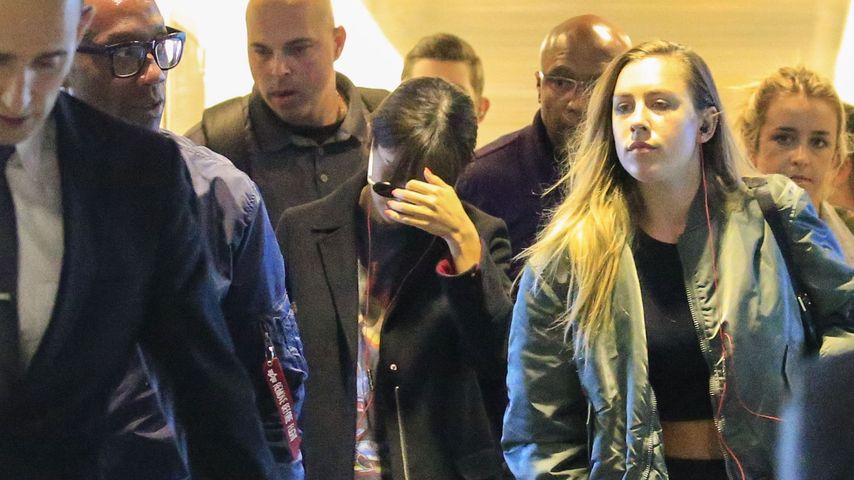 Selena Gomez am Flughafen in Sydney