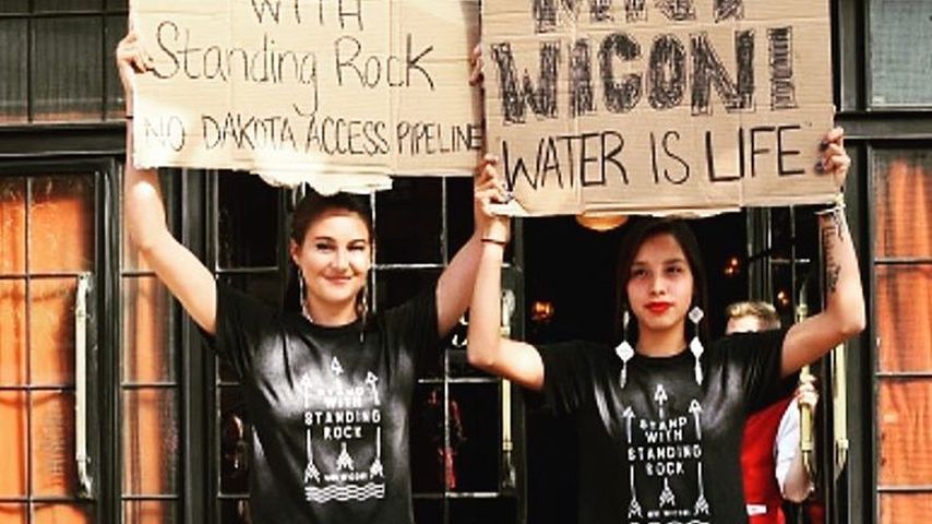 Schauspielerin Shailene Woodley beim Protest gegen die Dakota Access Pipeline