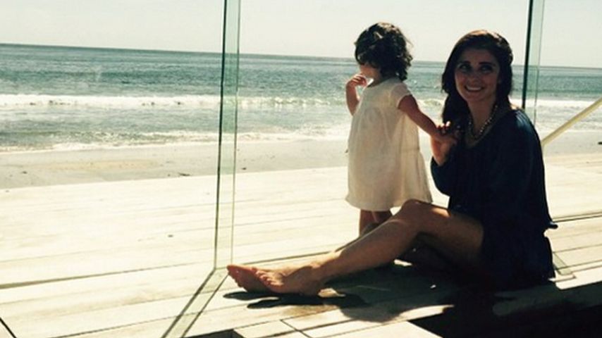 Shiri Appleby