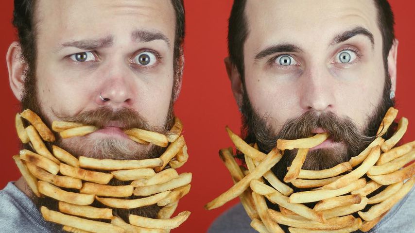Pommes und Laub im Bart: "The Gay Beards" erobern Instagram!