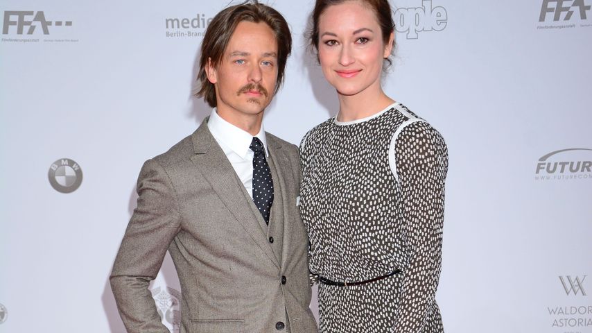 Tom Schilling und Annie Mosebach