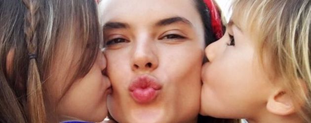 Alessandra Ambrosio mit ihren Kindern Anja und Noah Alessandra Ambrosio mit ihren Kindern Anja und Noah