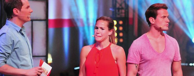 Angelina Heger und Rocco Stark in einer Szene von "Das Sommerhaus der Stars" Angelina Heger und Rocco Stark in einer Szene von "Das Sommerhaus der Stars"