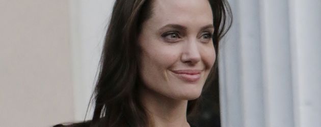 Angelina Jolie Angelina Jolie
