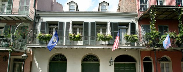 Angelina Jolies und Brad Pitts gemeinsames Haus in New Orleans Angelina Jolies und Brad Pitts gemeinsames Haus in New Orleans