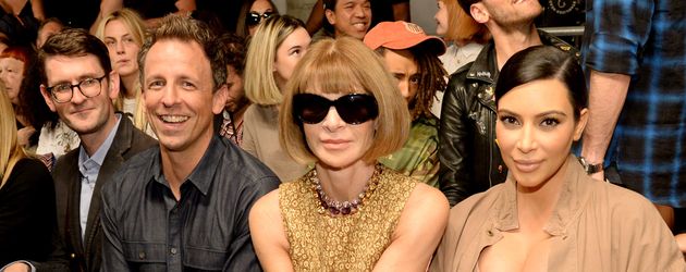 Kim Kardashian, Anna Wintour und Seth Meyers Kim Kardashian, Anna Wintour und Seth Meyers