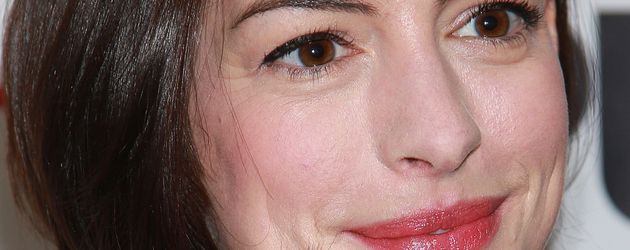 Anne Hathaway Anne Hathaway