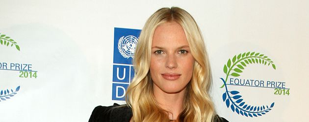 Anne Vyalitsyna Anne Vyalitsyna