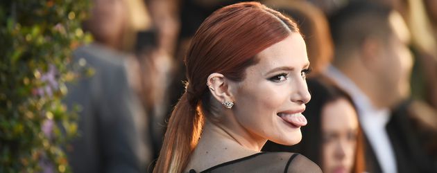 Bella Thorne bei einer Award-Show Bella Thorne bei einer Award-Show