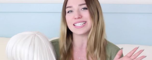 Bibi Heinicke mit Perücke Bibi Heinicke mit Perücke