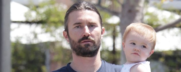 Brandon Jenner mit Töchtern Eva Brandon Jenner mit Töchtern Eva