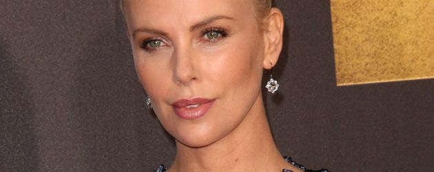 Charlize Theron bei den MTV Movie Awards 2016 Charlize Theron bei den MTV Movie Awards 2016