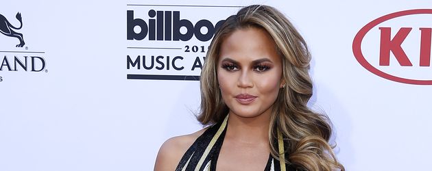 Chrissy Teigen Chrissy Teigen
