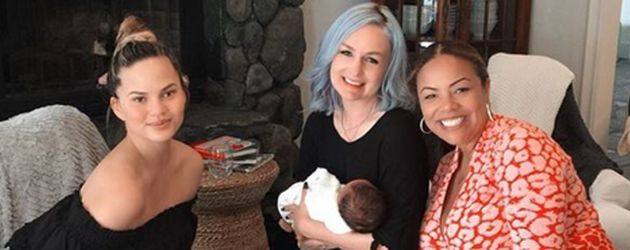 Chrissy Teigen und Luna Simone Chrissy Teigen und Luna Simone