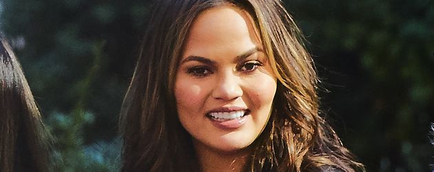 Chrissy Teigen mit Tochter Luna in New York City Chrissy Teigen mit Tochter Luna in New York City