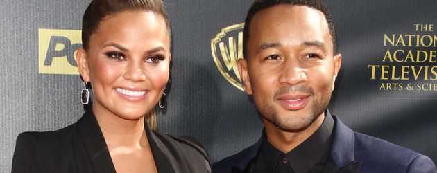 Chrissy Teigen und John Legend Chrissy Teigen und John Legend