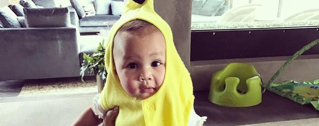 Chrissy Teigens Tochter Luna verkleidet als Banane Chrissy Teigens Tochter Luna verkleidet als Banane