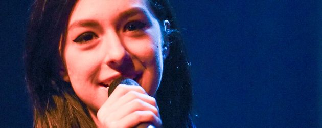 Christina Grimmie bei einer Live-Performance in Toronto 2016 Christina Grimmie bei einer Live-Performance in Toronto 2016
