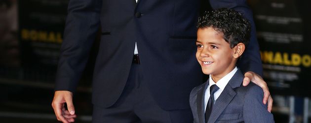Cristiano Ronaldo und Cristiano Ronaldo Jr. Cristiano Ronaldo und Cristiano Ronaldo Jr.