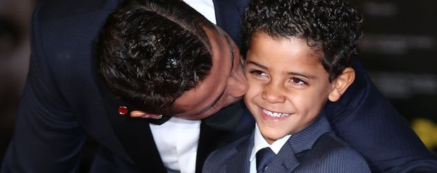 Cristiano Ronaldo und Cristiano Ronaldo Jr. Cristiano Ronaldo und Cristiano Ronaldo Jr.