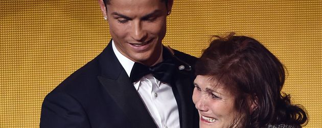 Cristiano Ronaldo Cristiano Ronaldo