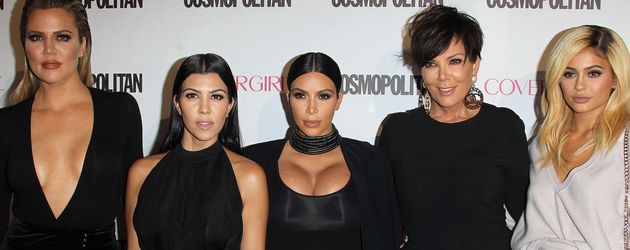 Khloe Kardashian, Kylie Jenner, Kim Kardashian, Kourtney Kardashian und Kris Jenner Khloe Kardashian, Kylie Jenner, Kim Kardashian, Kourtney Kardashian und Kris Jenner