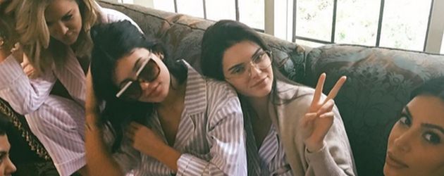 Khloe Kardashian, Kourtney Kardashian, Kylie Jenner, Kendall Jenner und Kim Kardashian Khloe Kardashian, Kourtney Kardashian, Kylie Jenner, Kendall Jenner und Kim Kardashian