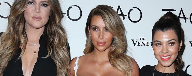 Khloe Kardashian, Kim Kardashian und Kourtney Kardashian Khloe Kardashian, Kim Kardashian und Kourtney Kardashian