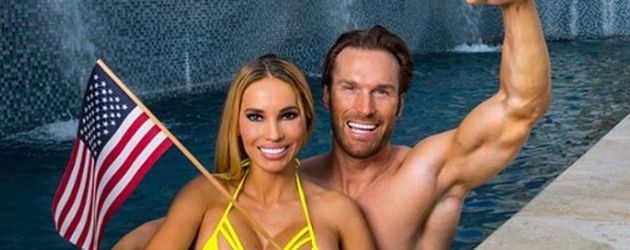 Maria und Bastian Yotta in ihrem heimischen Pool in Hollywood Maria und Bastian Yotta in ihrem heimischen Pool in Hollywood