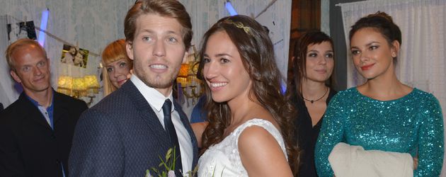 Dominiks (Raúl Richter) und Elenas (Elena Garcia Gerlach) GZSZ-Hochzeit Dominiks (Raúl Richter) und Elenas (Elena Garcia Gerlach) GZSZ-Hochzeit