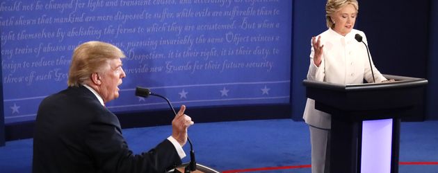 Donald Trump und Hillary Clinton bei der 3. TV-Debatte in Las Vegas Donald Trump und Hillary Clinton bei der 3. TV-Debatte in Las Vegas