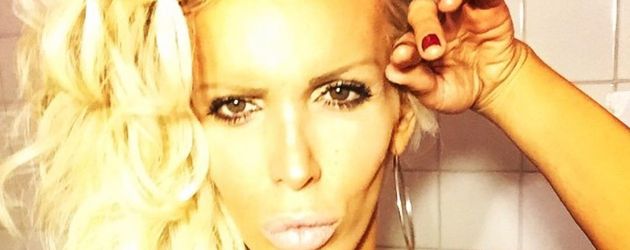 Edona James, deutsch-albanisches Erotik-Model Edona James, deutsch-albanisches Erotik-Model