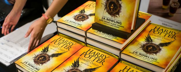 Exemplare von "Harry Potter und das verwunsche Kind" Exemplare von "Harry Potter und das verwunsche Kind"