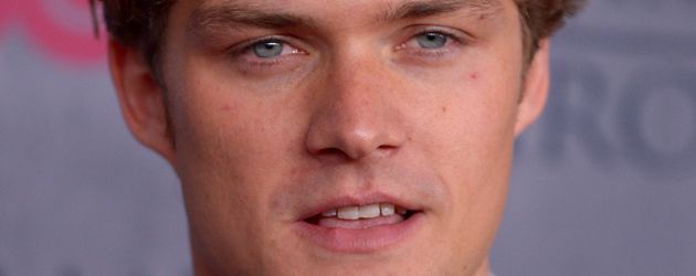 Finn Jones Finn Jones