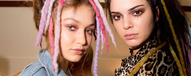 Gigi Hadid und Kendall Jenner auf der New York Fashion Week 2016 Gigi Hadid und Kendall Jenner auf der New York Fashion Week 2016