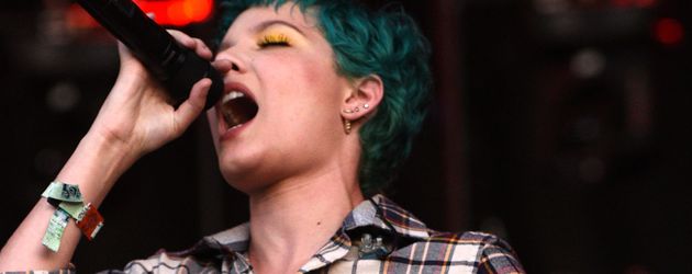 Halsey auf dem Bonnaroo Festival 2016 Halsey auf dem Bonnaroo Festival 2016
