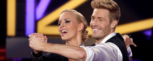 Isabel Edvardsson und Maxi Arland bei "Let's Dance" 2017 Isabel Edvardsson und Maxi Arland bei "Let's Dance" 2017