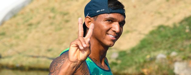 Isaquias Queiroz Dos Santos nach dem 200-Meter-Canadier Einer in Rio 2016 Isaquias Queiroz Dos Santos nach dem 200-Meter-Canadier Einer in Rio 2016