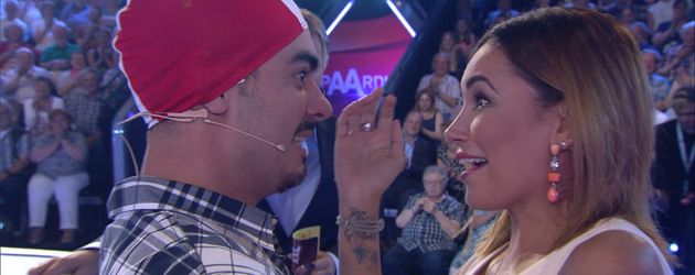Jana Ina Zarrella mit hrem Bruder Leonardo bei "Paarduell XXL" Jana Ina Zarrella mit hrem Bruder Leonardo bei "Paarduell XXL"