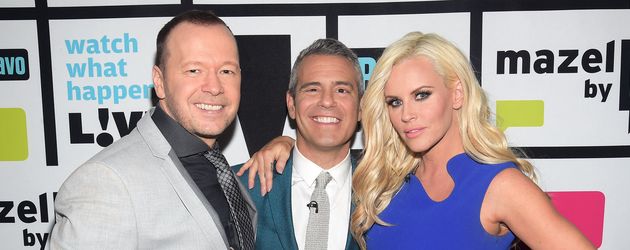 Jenny McCarthy, Donnie Wahlberg und Andy Cohen Jenny McCarthy, Donnie Wahlberg und Andy Cohen
