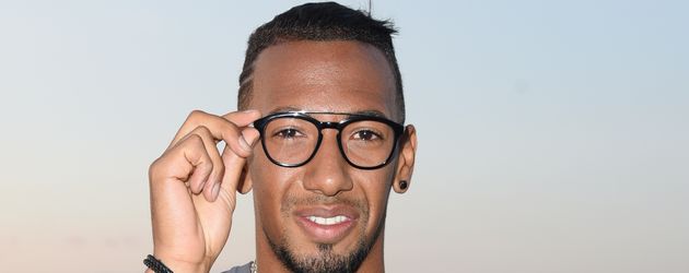 Jerome Boateng bei seiner Brillenpräsentation in Berlin Jerome Boateng bei seiner Brillenpräsentation in Berlin