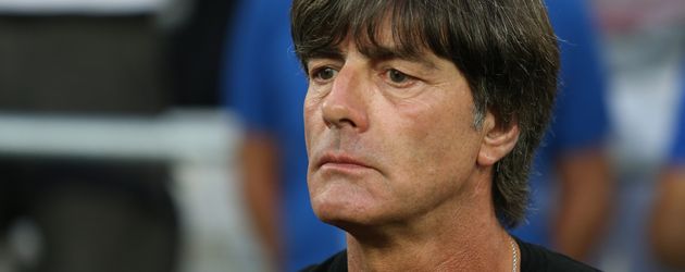 Joachim Löw beim EM-Halbfinale Deutschland vs. Frankreich Joachim Löw beim EM-Halbfinale Deutschland vs. Frankreich