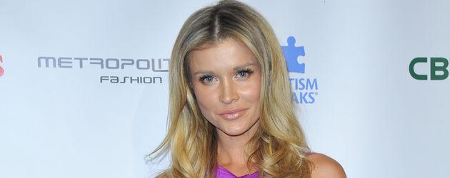 Joanna Krupa auf der "Autism Speaks 'La Vie En Blue'"-Gala in Burbank Joanna Krupa auf der "Autism Speaks 'La Vie En Blue'"-Gala in Burbank