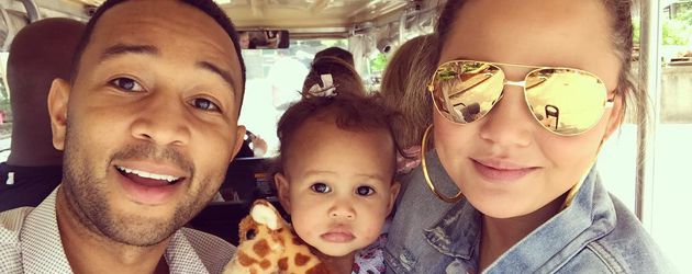 John Legend, Chrissy Teigen und Luna Simone beim Ausflug in den Zoo John Legend, Chrissy Teigen und Luna Simone beim Ausflug in den Zoo