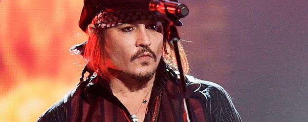 Johnny Depp bei einem Auftritt seiner Band "The Hollywood Vampires" Johnny Depp bei einem Auftritt seiner Band "The Hollywood Vampires"