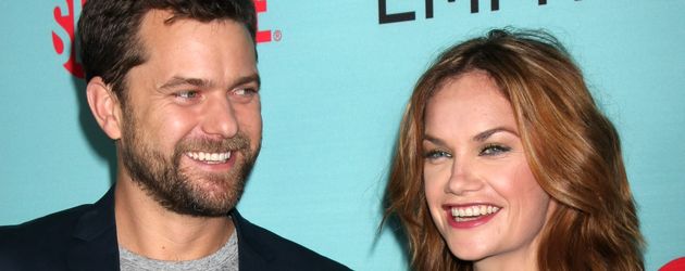 Joshua Jackson und Ruth Wilson auf dem roten Teppich in Beverly Hills Joshua Jackson und Ruth Wilson auf dem roten Teppich in Beverly Hills