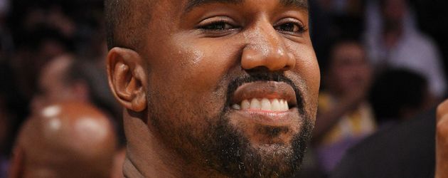 Kanye West beim Basketball Kanye West beim Basketball