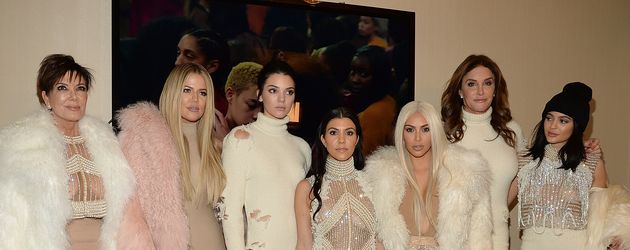 Kris, Khloe, Kendall, Kourtney, Kim, Caitlyn, Kylie und North West Kris, Khloe, Kendall, Kourtney, Kim, Caitlyn, Kylie und North West